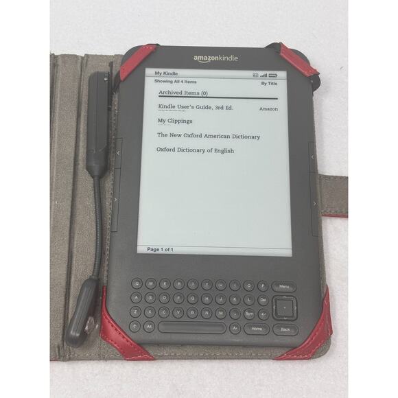 Amazon Kindle Keyboard 3, Wi-Fi, 6" 4GB, D00901 3rd Generation #02 w/ Light - Picture 3 of 8